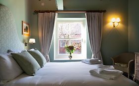 The Horse & Groom Inn